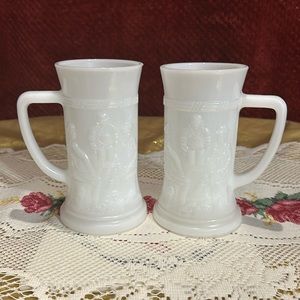 Federal Milk Glass,Mugs Set of 2, 
Heat ProofDrinking,Scene Embossed3D
